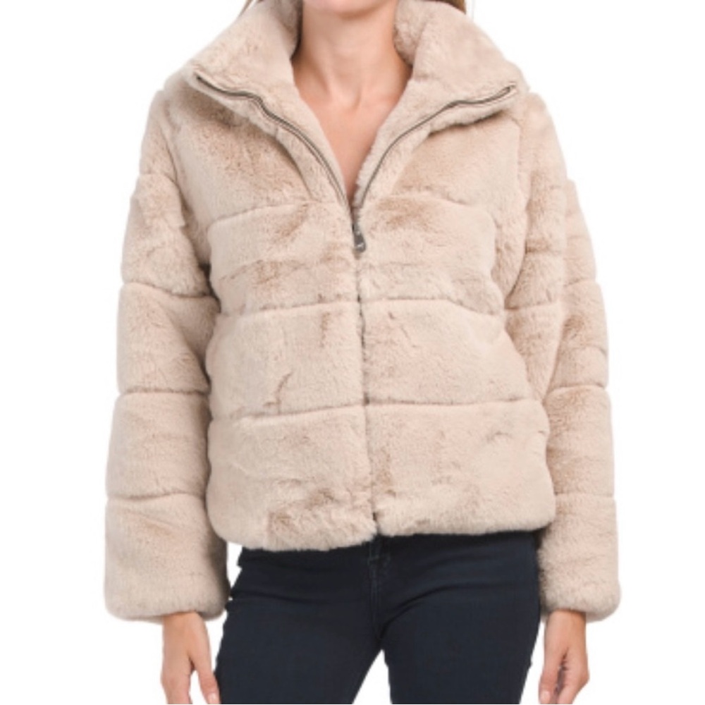 NWT Bailey 44 Faux Fur Bomber Jacket - Size Small